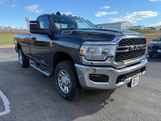 2024 RAM 3500 Tradesman Regular Cab 4x4 8 Box