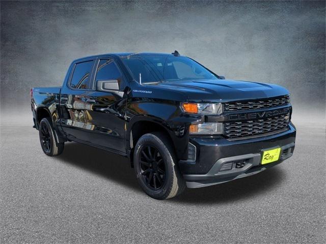 2021 Chevrolet Silverado 1500 4WD Crew Cab Short Bed Custom 2021 Chevrolet Silverado 1500 4WD Crew Cab Short Bed Custom