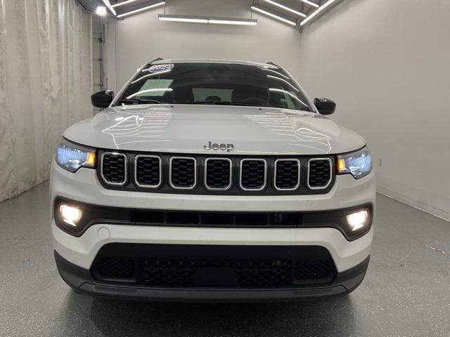 2024 Jeep Compass Latitude 4x4 2024 Jeep Compass Latitude 4x4