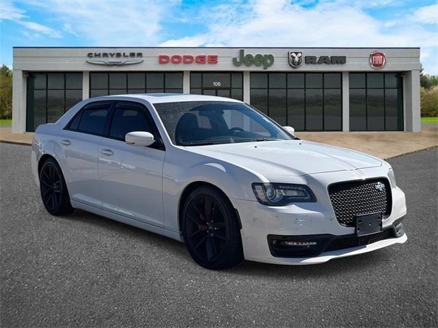 2023 Chrysler 300 300C