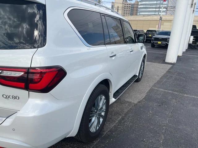 2019 INFINITI QX80 LUXE 2019 INFINITI QX80 LUXE