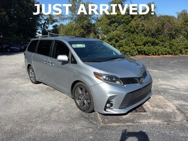 2019 Toyota Sienna SE 8 Passenger 2019 Toyota Sienna SE 8 Passenger