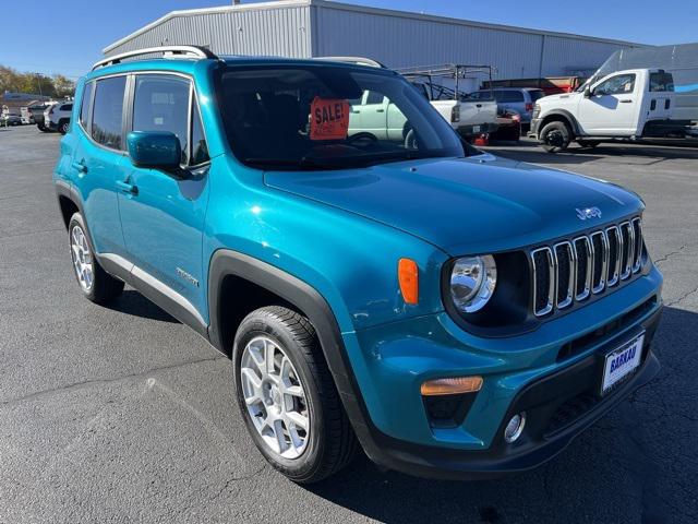 2020 Jeep Renegade Latitude 4X4 2020 Jeep Renegade Latitude 4X4