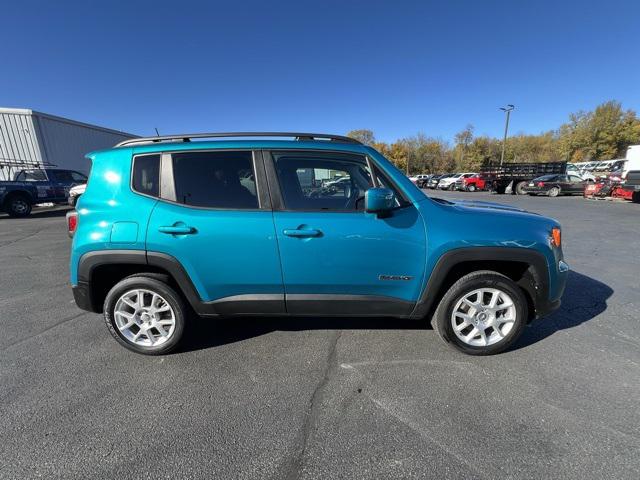 2020 Jeep Renegade Latitude 4X4 2020 Jeep Renegade Latitude 4X4