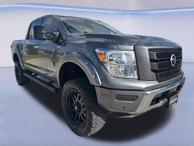 2021 Nissan TITAN Crew Cab SV 4x4 2021 Nissan TITAN Crew Cab SV 4x4