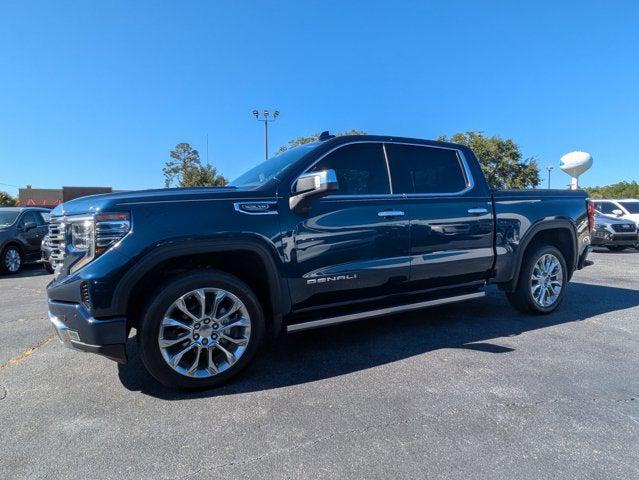 2022 GMC Sierra 1500 4WD Crew Cab Short Box Denali 2022 GMC Sierra 1500 4WD Crew Cab Short Box Denali