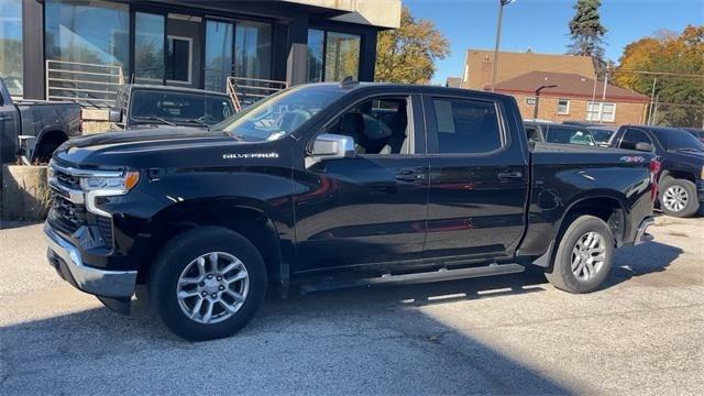 2022 Chevrolet Silverado 1500 4WD Crew Cab Short Bed LT with 2FL 2022 Chevrolet Silverado 1500 4WD Crew Cab Short Bed LT with 2FL