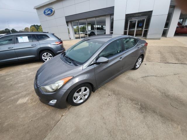 2013 Hyundai Elantra GLS 2013 Hyundai Elantra GLS
