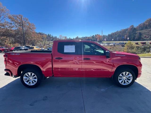 2025 Chevrolet Silverado 1500 4WD Crew Cab Short Bed Custom