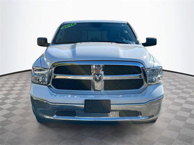 2019 RAM 1500 Classic SLT Crew Cab 4x2 64 Box 2019 RAM 1500 Classic SLT Crew Cab 4x2 64 Box