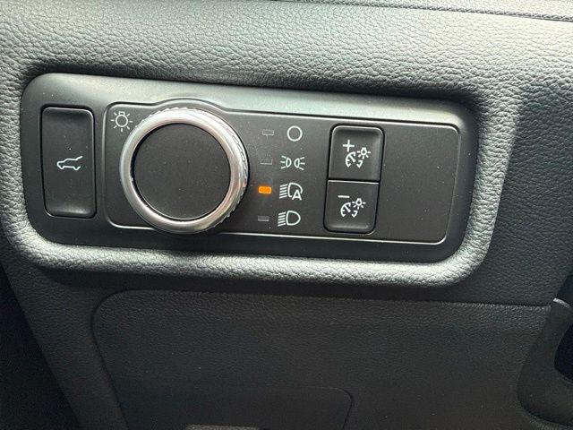 2021 Ford Explorer Base