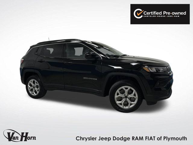 2025 Jeep Compass Latitude 4x4 2025 Jeep Compass Latitude 4x4