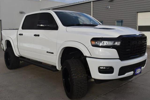 2025 RAM 1500 Laramie Crew Cab 4x4 57 Box