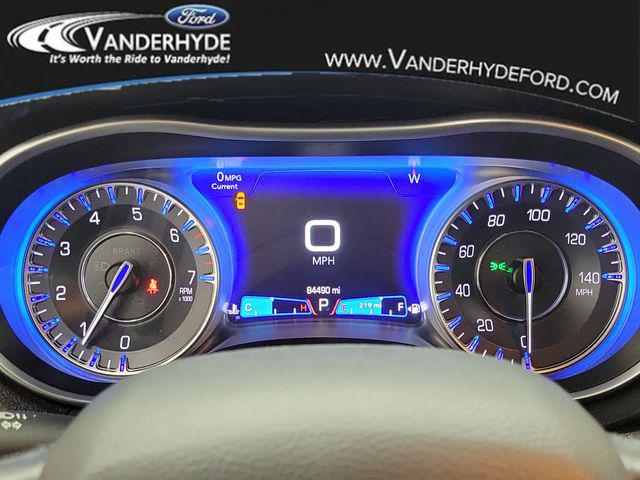 2022 Chrysler 300 Touring AWD