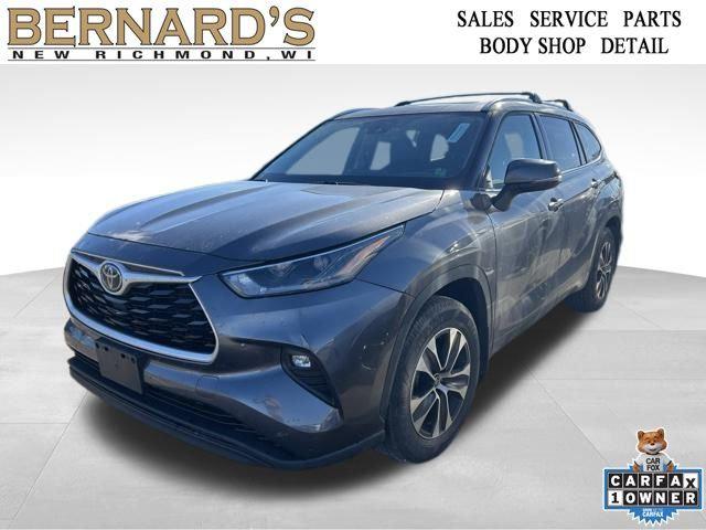 2021 Toyota Highlander XLE 2021 Toyota Highlander XLE