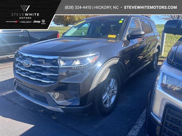 2025 Ford Explorer Active 2025 Ford Explorer Active