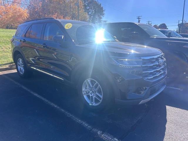 2025 Ford Explorer Active 2025 Ford Explorer Active