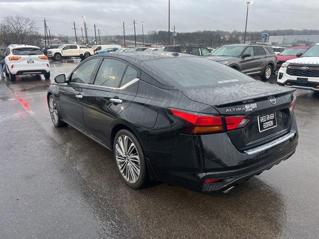 2023 Nissan Altima SL FWD