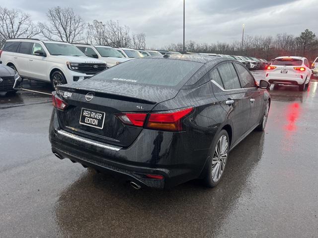 2023 Nissan Altima SL FWD
