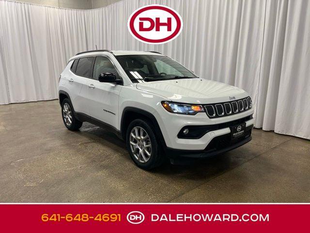 2022 Jeep Compass Latitude Lux 4x4 2022 Jeep Compass Latitude Lux 4x4