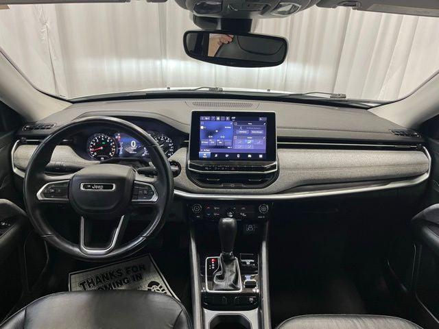 2022 Jeep Compass Latitude Lux 4x4 2022 Jeep Compass Latitude Lux 4x4