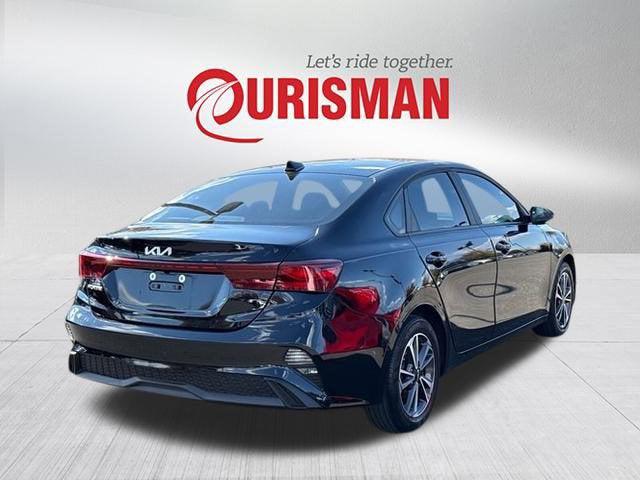 2022 Kia Forte LXS 2022 Kia Forte LXS