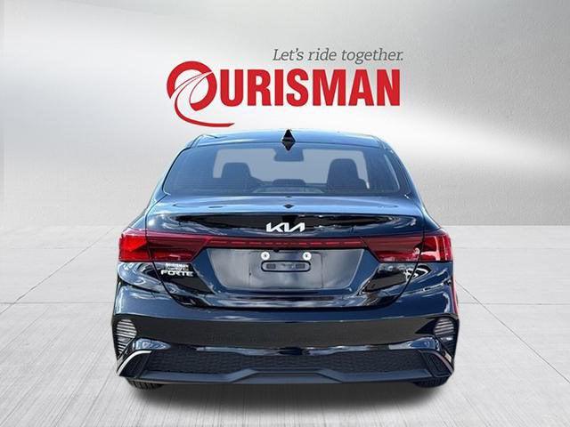 2022 Kia Forte LXS 2022 Kia Forte LXS