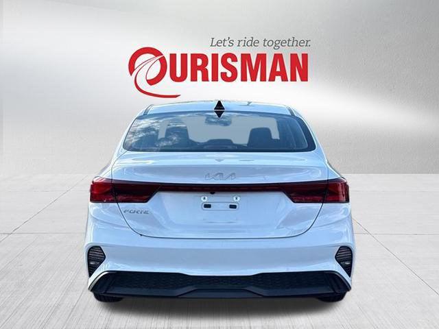 2024 Kia Forte LXS 2024 Kia Forte LXS