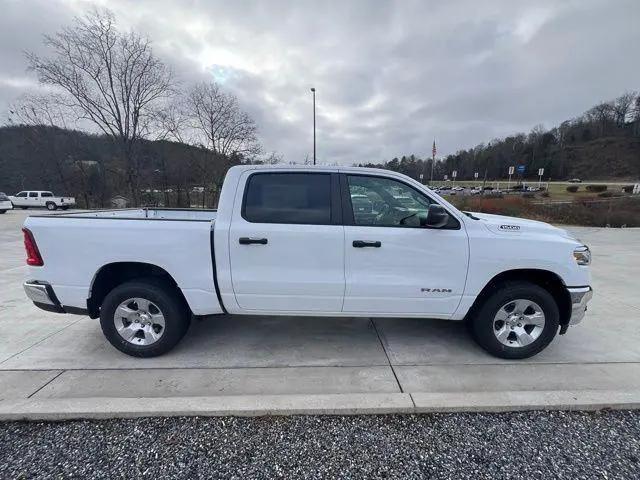 2026 Ram 1500 Lone Star Crew Cab 4x4 57 Box