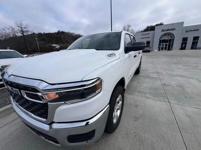 2026 Ram 1500 Lone Star Crew Cab 4x4 57 Box