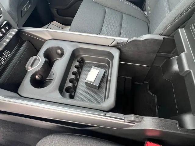 2026 Ram 1500 Lone Star Crew Cab 4x4 57 Box