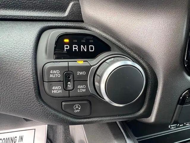 2026 Ram 1500 Lone Star Crew Cab 4x4 57 Box