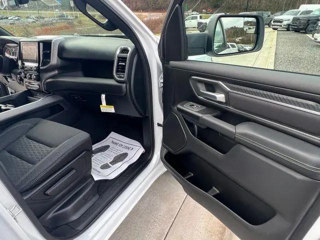 2026 Ram 1500 Lone Star Crew Cab 4x4 57 Box