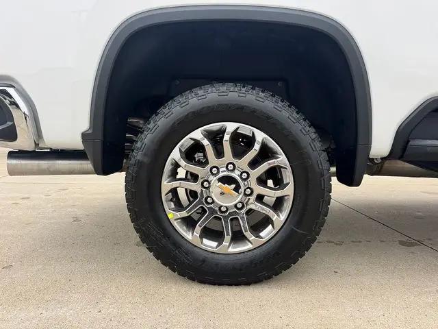 2026 Chevrolet Silverado 2500HD Crew Cab, Standard Bed, LTZ, 4WD