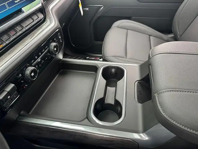 2026 Chevrolet Silverado 2500HD Crew Cab, Standard Bed, LTZ, 4WD