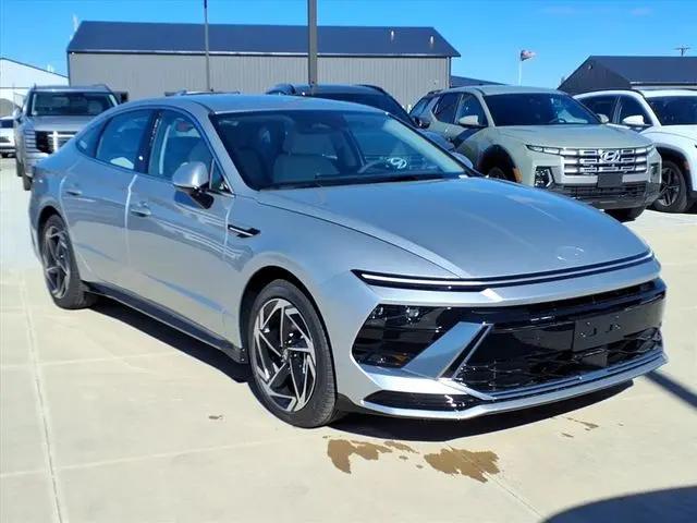 2026 Hyundai Sonata SEL Sport for sale in Springfield, IL