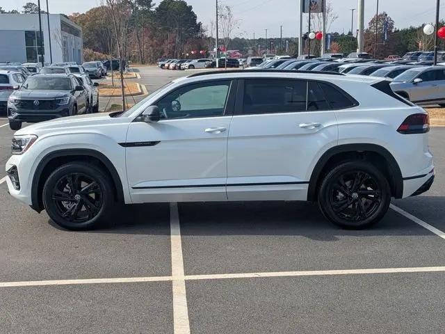 2026 Volkswagen Atlas Cross Sport SEL R-Line Black