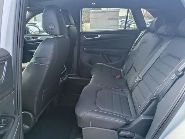 2026 Volkswagen Atlas Cross Sport SEL R-Line Black