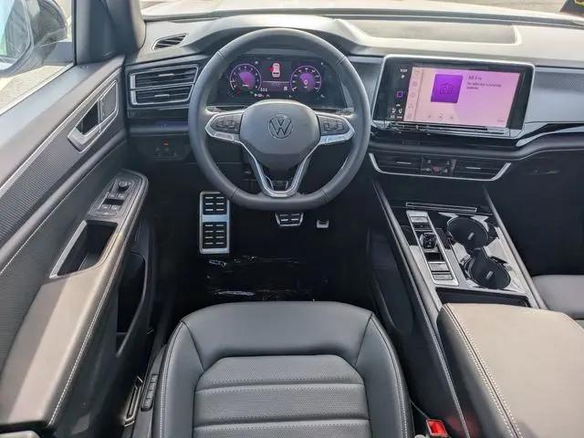 2026 Volkswagen Atlas Cross Sport SEL R-Line Black