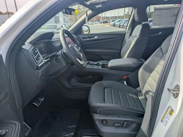 2026 Volkswagen Atlas Cross Sport SEL R-Line Black