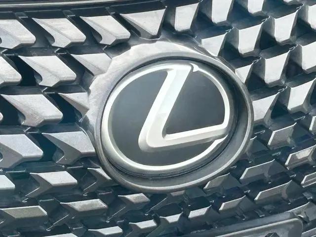 2019 Lexus UX 200 UX 200