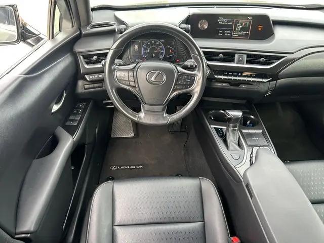 2019 Lexus UX 200 UX 200
