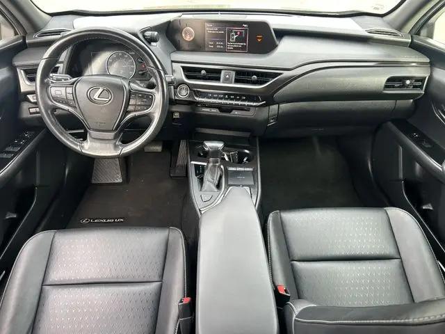 2019 Lexus UX 200 UX 200