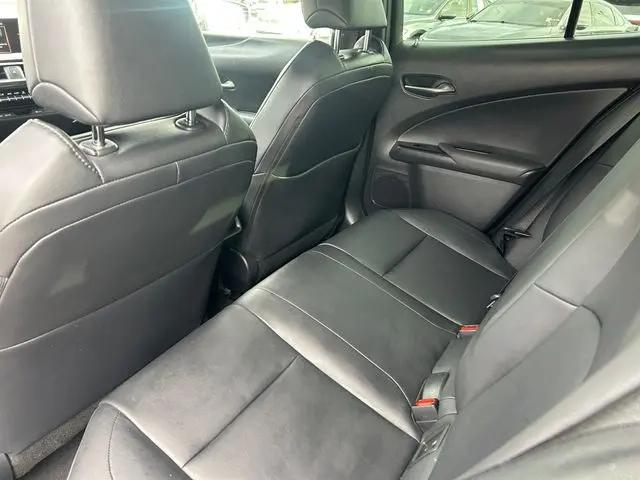 2019 Lexus UX 200 UX 200