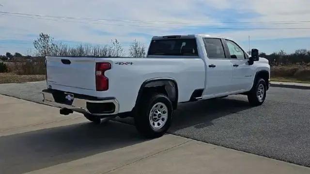 2026 Chevrolet Silverado 3500HD Crew Cab, Long Bed, WT Dual Rear Wheel, RWD