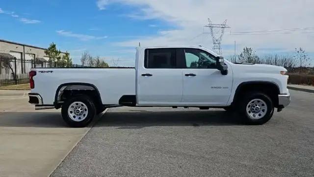 2026 Chevrolet Silverado 3500HD Crew Cab, Long Bed, WT Dual Rear Wheel, RWD