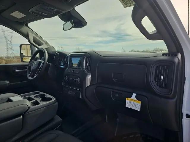 2026 Chevrolet Silverado 3500HD Crew Cab, Long Bed, WT Dual Rear Wheel, RWD