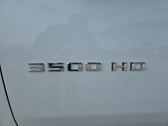 2026 Chevrolet Silverado 3500HD Crew Cab, Long Bed, WT Dual Rear Wheel, RWD