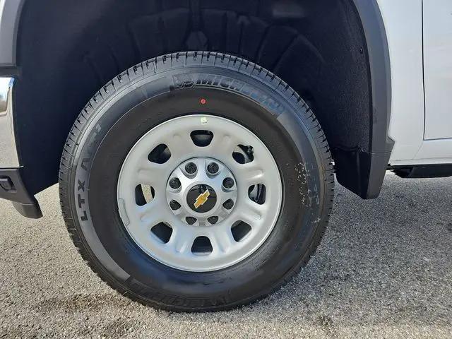 2026 Chevrolet Silverado 3500HD Crew Cab, Long Bed, WT Dual Rear Wheel, RWD