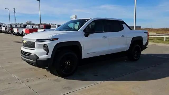 2026 Chevrolet Silverado EV Custom - Standard Range 4WD
